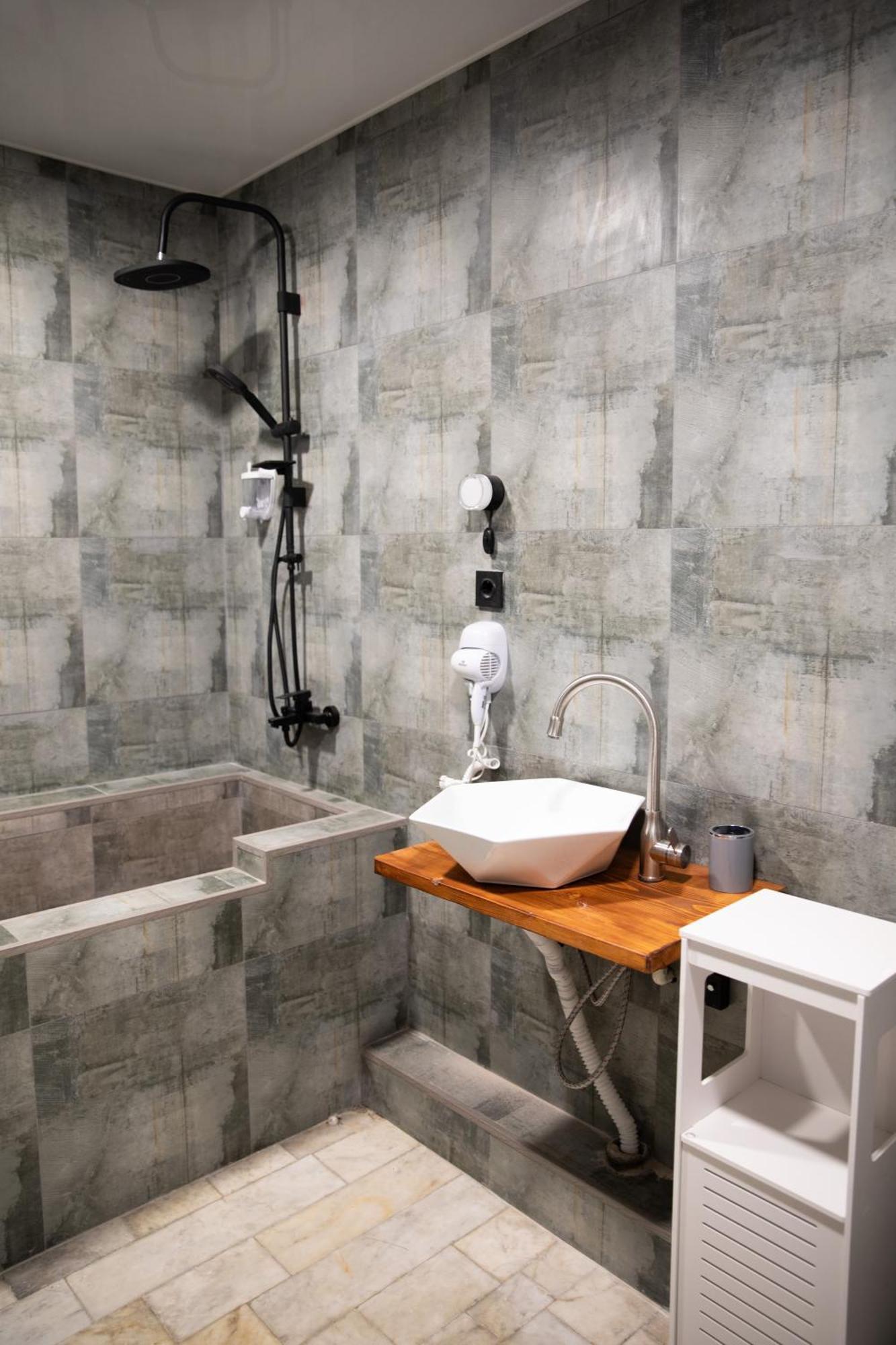 Art Hotel Home Tbilisi Luaran gambar