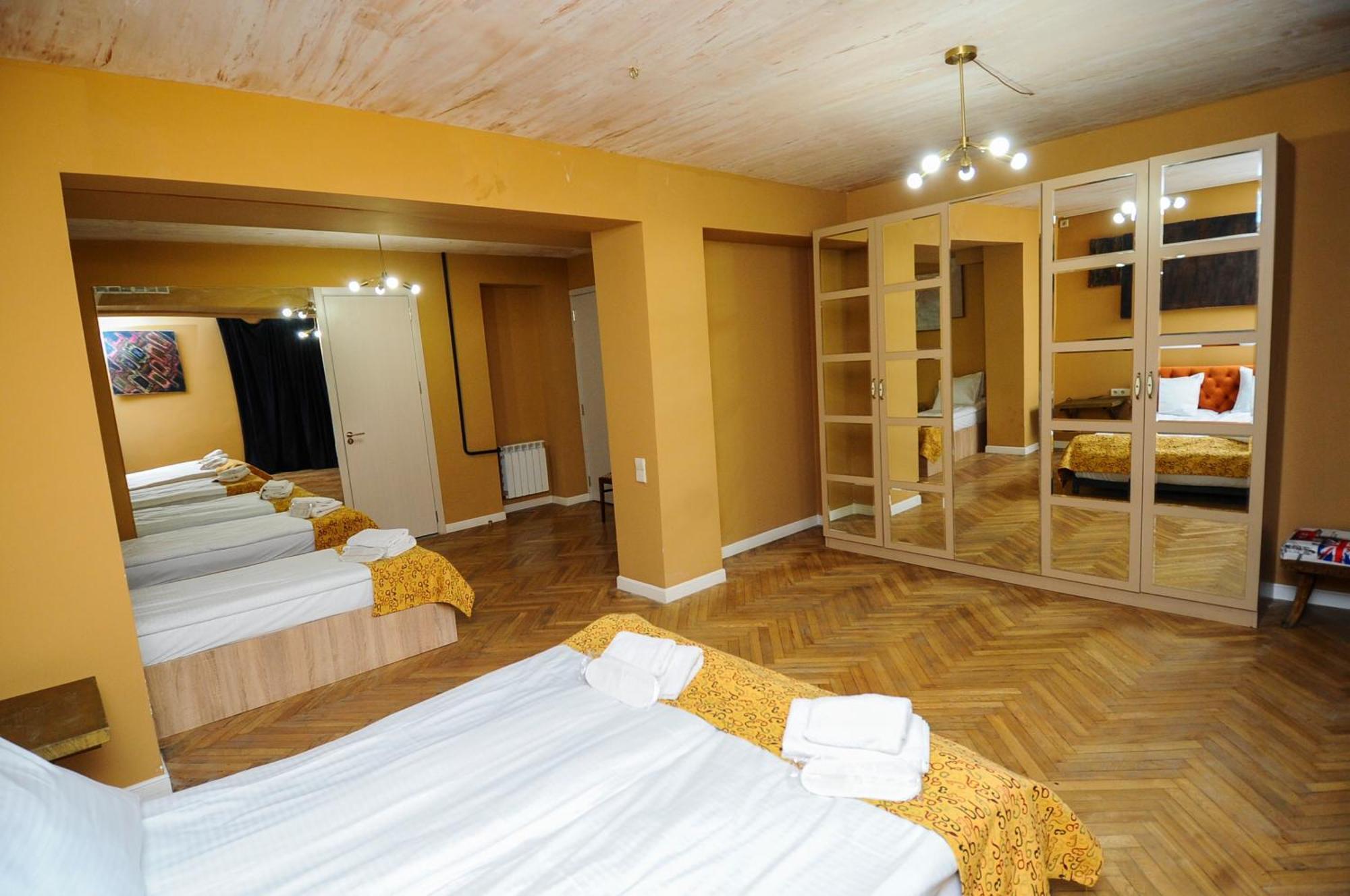 Art Hotel Home Tbilisi Luaran gambar
